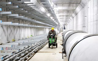 威海環山路管廊工程迎新進展 輸水管道施工全面推進，區域發展再添動力